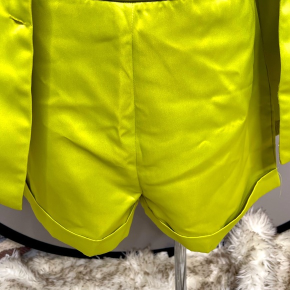 Pretty Little Things two piece neon green blazer and shorts  set. - Picture 7 of 10